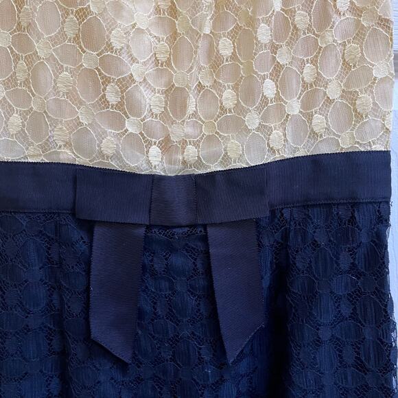 Milly Yellow And Black Lace Sheath Dress Bow Waist Button Back size 2 - Picture 8 of 13